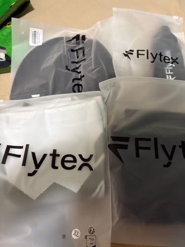 Customer photo review of Compression Sleeves V2 for Knees and Legs