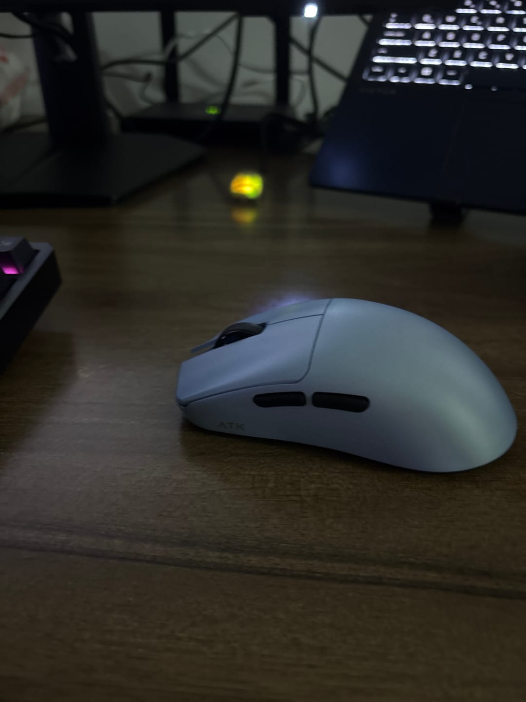 Customer photo review of ATK Blazing Sky F1 V2 Wireless Mouse