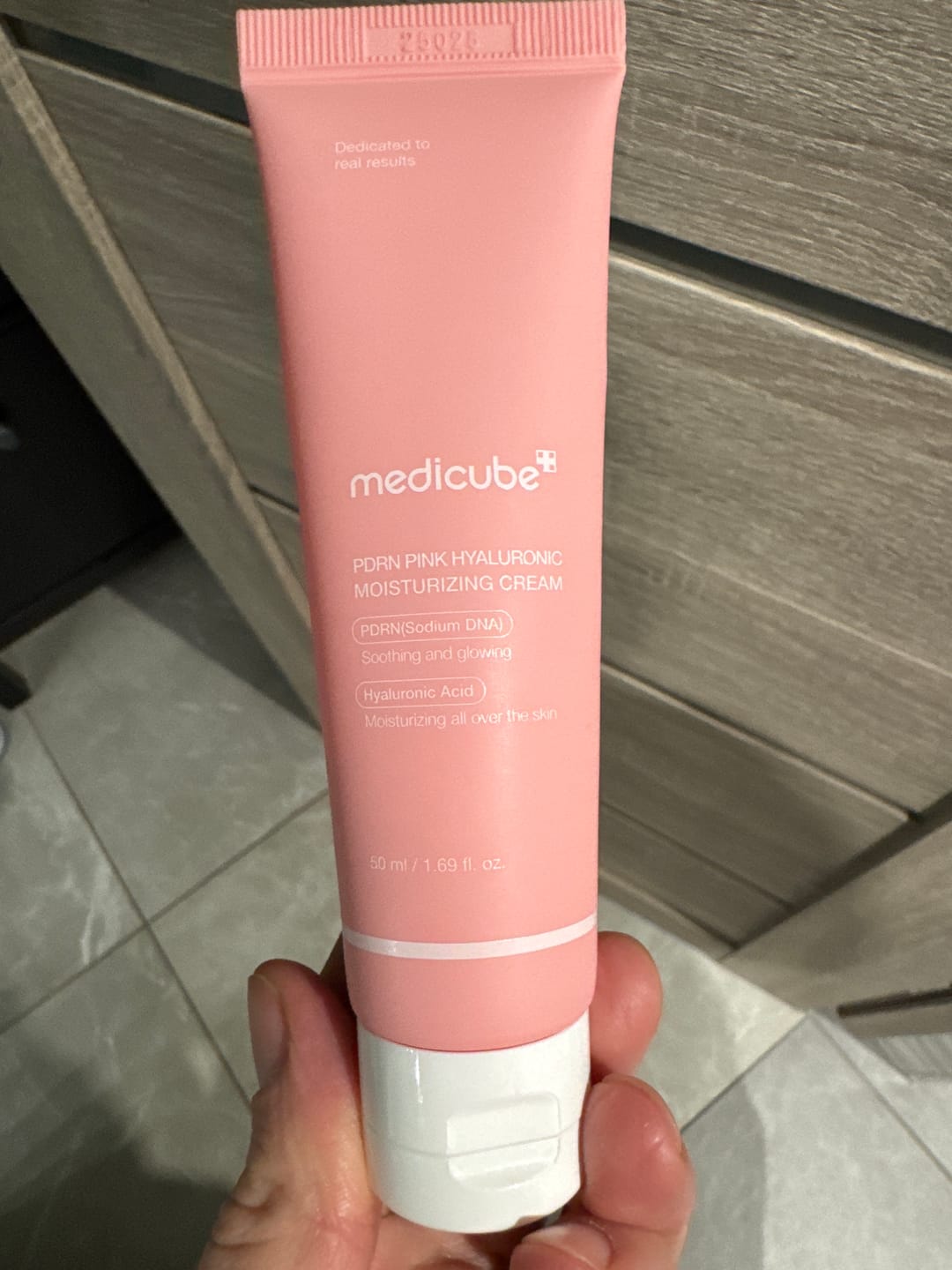 Customer photo review of Mitrinošs krēms ar PDRN un hialuronskābi Medicube PDRN Pink Hyaluronic Moisturizing Cream