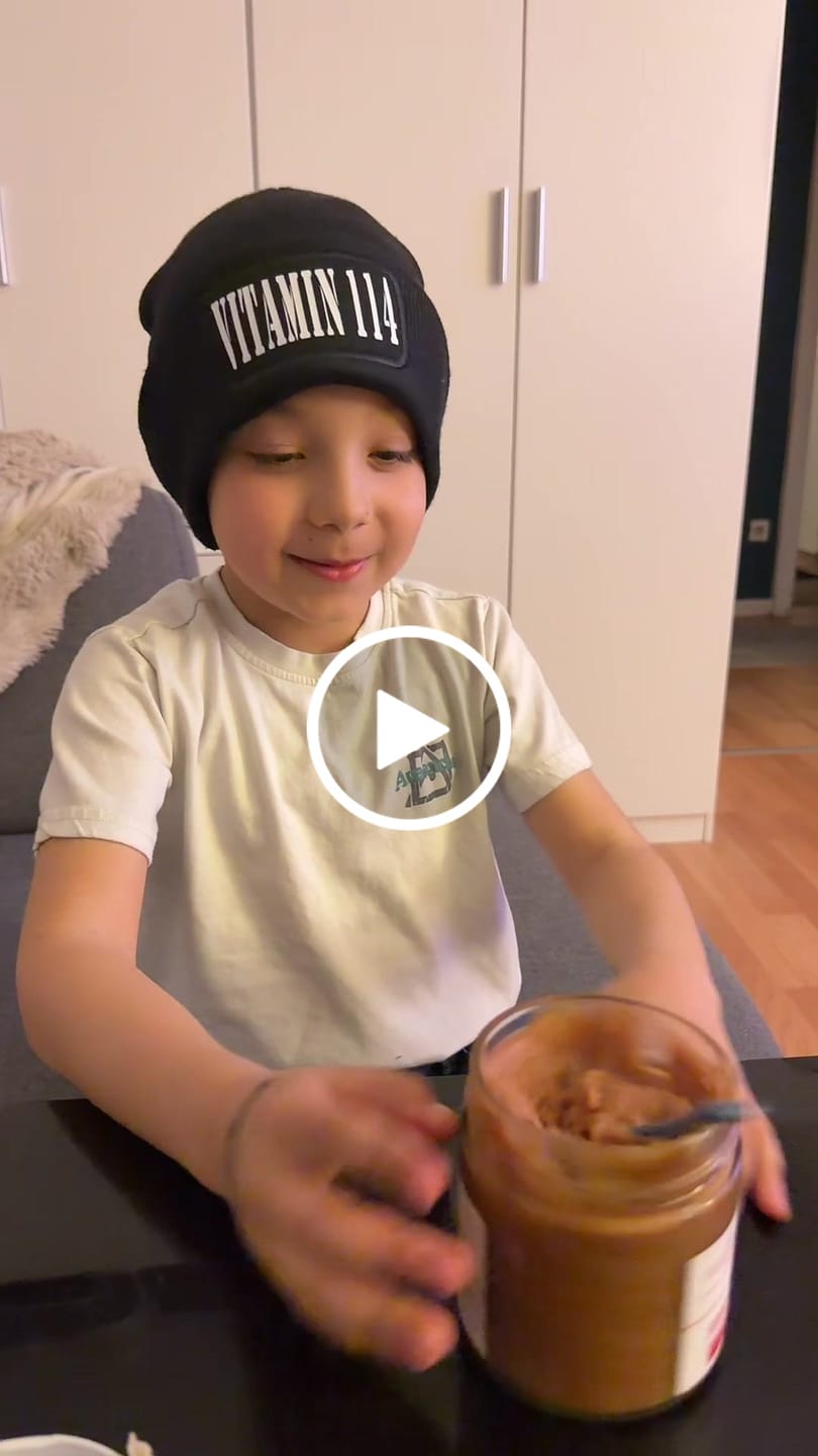 Customer video review of Vitamin114 Bundle + 1 Freebie (4 x 500 g in Bio-Qualität)