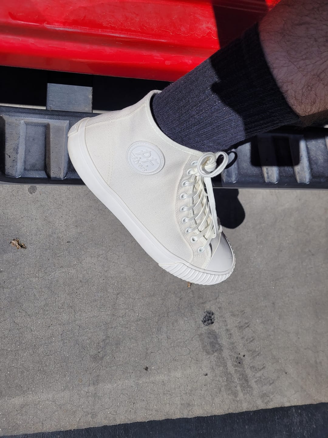 Customer photo review of Center High-Top Sea Salt