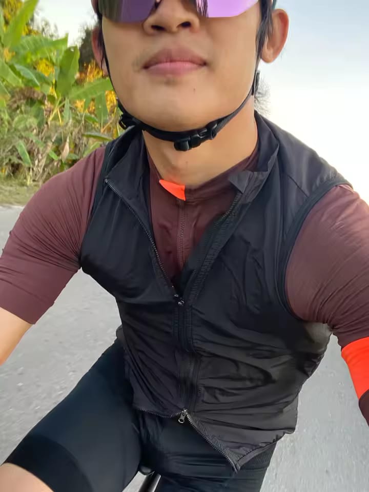 Customer photo review of Ultra-Light Windproof Cycling Vest