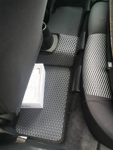 Customer photo review of Auto Fußmatten nach Maß - Komplettset