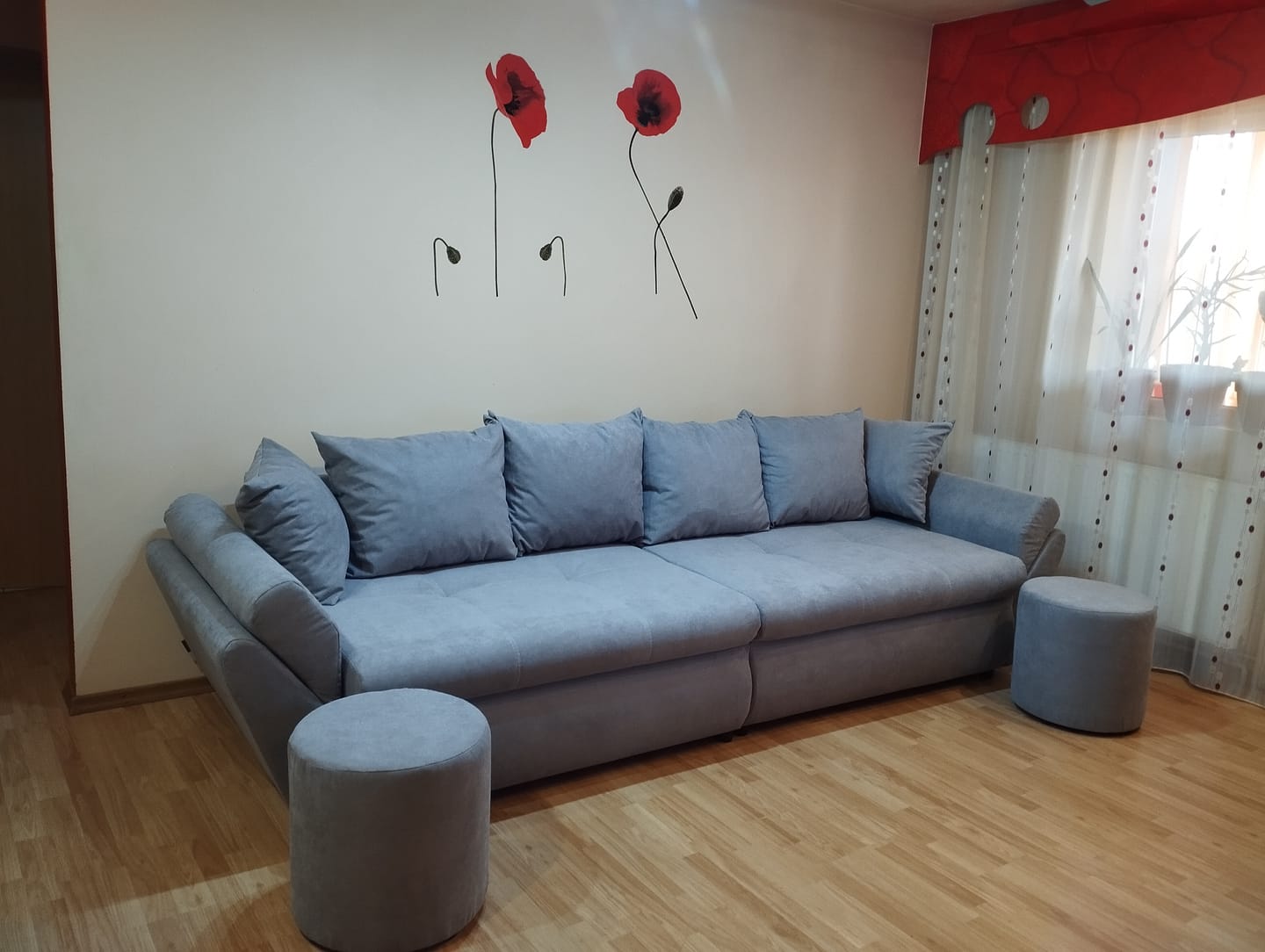 Customer photo review of Canapea extensibilă dumonde cu ladă de depozitare si sezut confortabil din spuma HR, Loana Enjoy Camel 300x100 cm