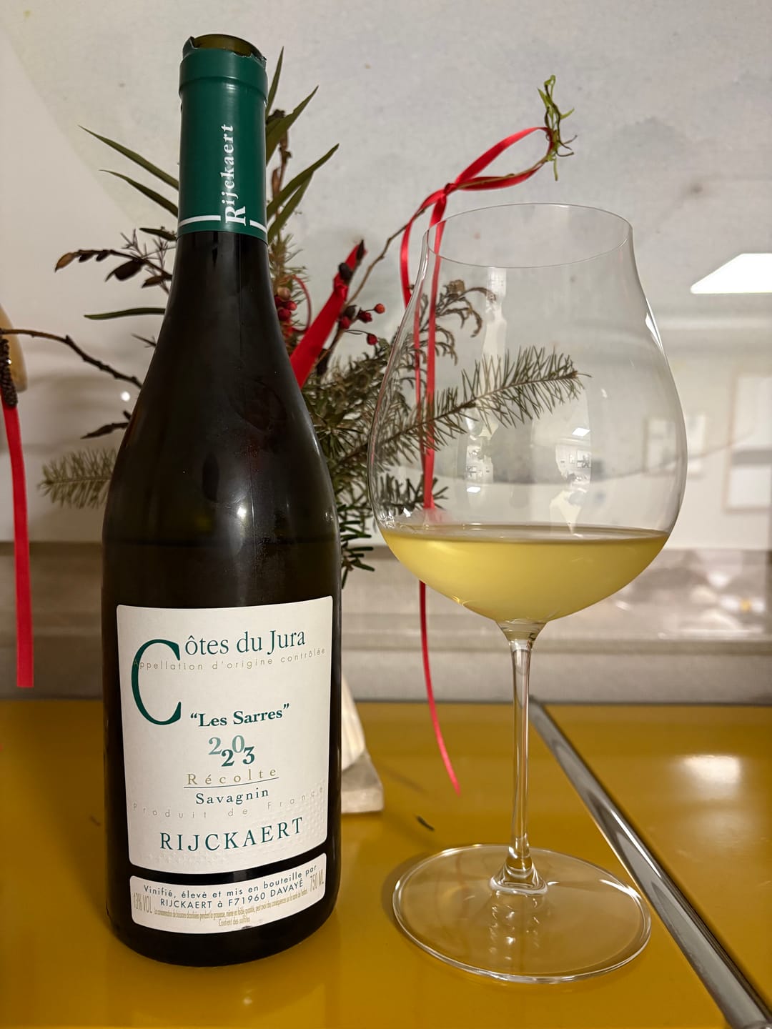 Customer photo review of Domaine Rijckaert Cotes du Jura Les Sarres Savagnin 2023