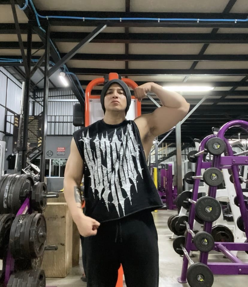 Customer photo review of 3021 - Revenge Crop Cut-Offs