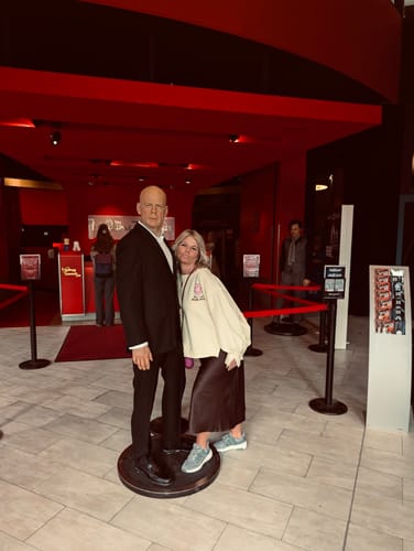 Customer photo review of Oversize Sweater THE GREATEST SMILE  - versch. Farben