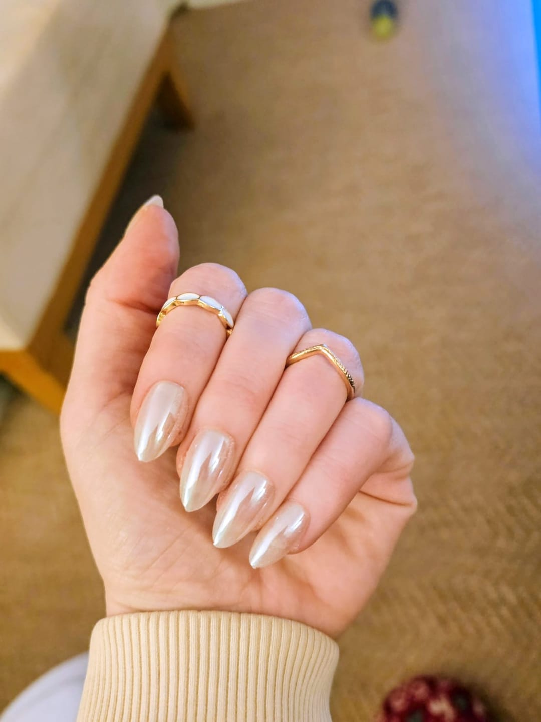 Customer photo review of Shimmer Petal - Short Almond - 30 Adet Takma Tırnak