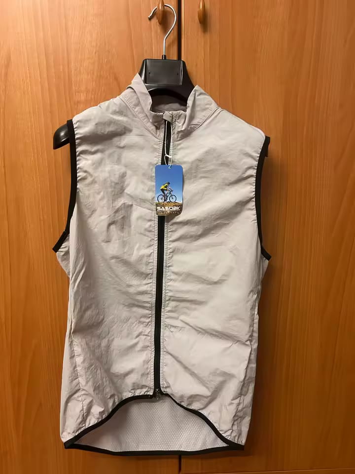 Customer photo review of Ultraleichte Windabweisende Radfahrweste