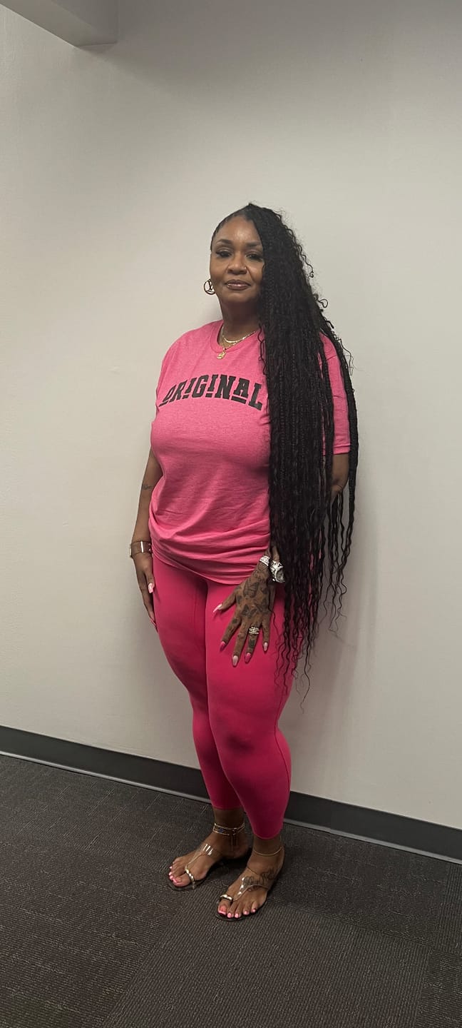 Customer photo review of ORIGINAL Signature Graphic Tee (Heather Diva Pink)