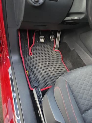 Customer photo review of Kofferraumwanne nach Maß