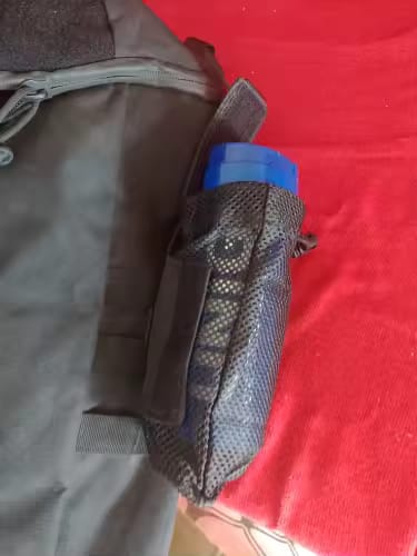 Customer photo review of Taktische MOLLE Faltbare Wasserflaschen-Tasche