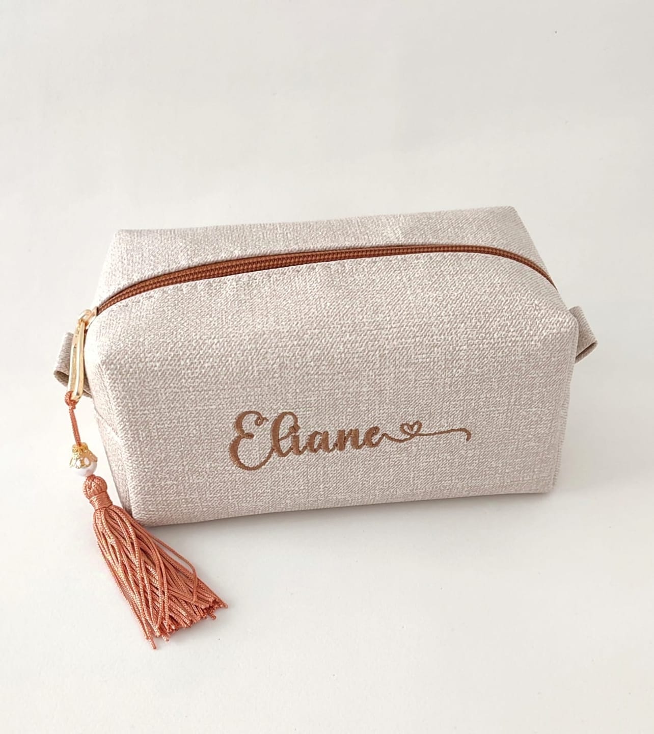 Customer photo review of PALHA ESTAMPADO 0.8 FUNDO DE MALHA COR MARFIM