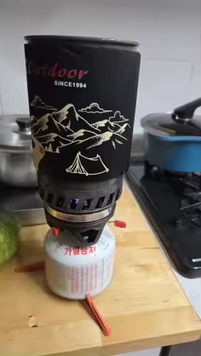 Customer photo review of Tragbares 1400ml Camping-Kochsystem mit Gaskocher