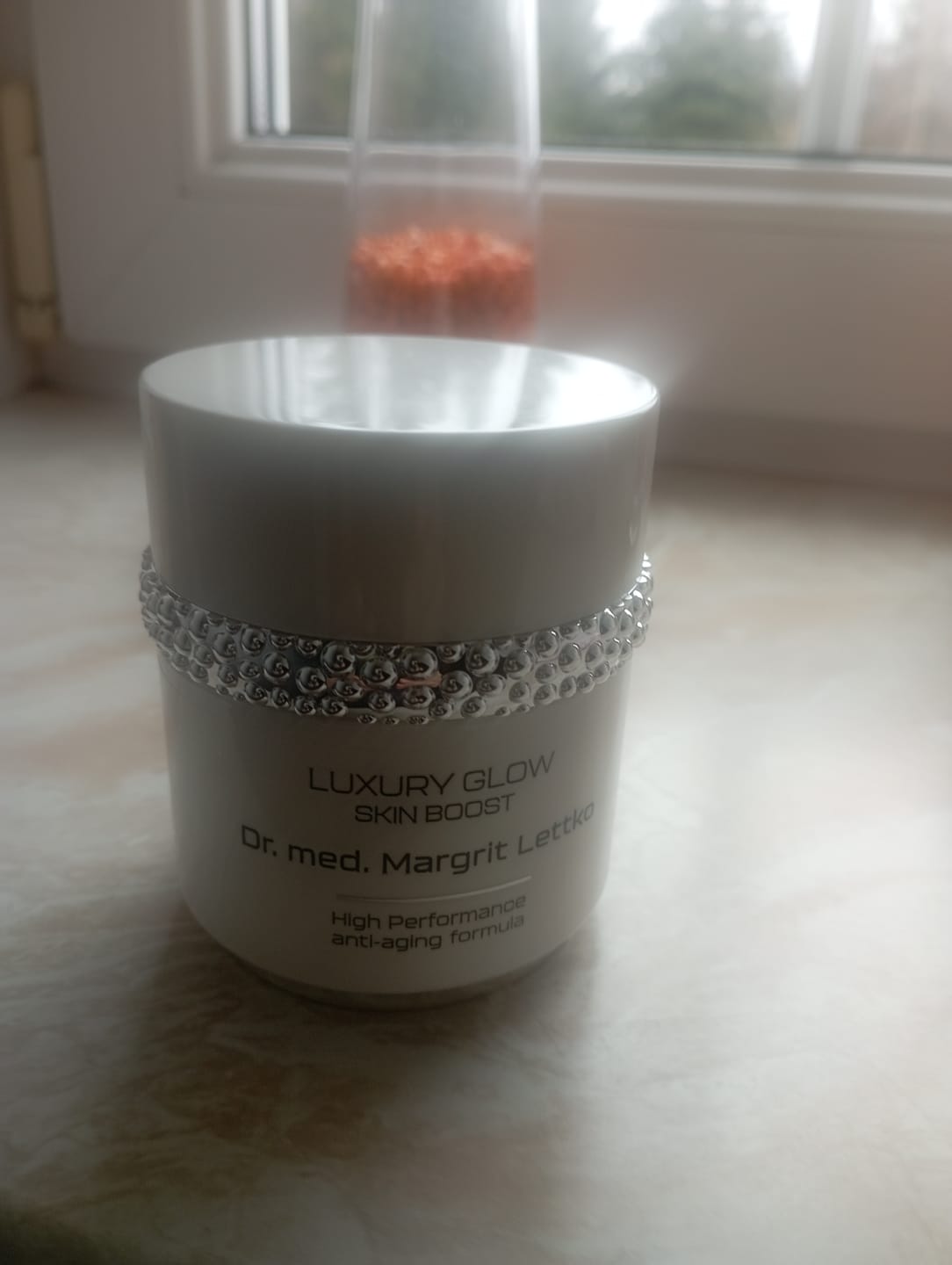 Customer photo review of Luxury Glow - AntiAging-Creme