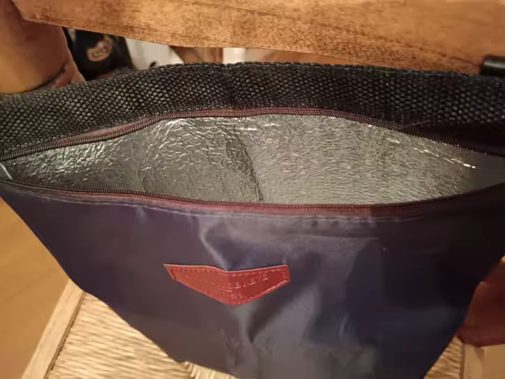 Customer photo review of Insulated Portable Lunch Bag & Food Storage Handbag