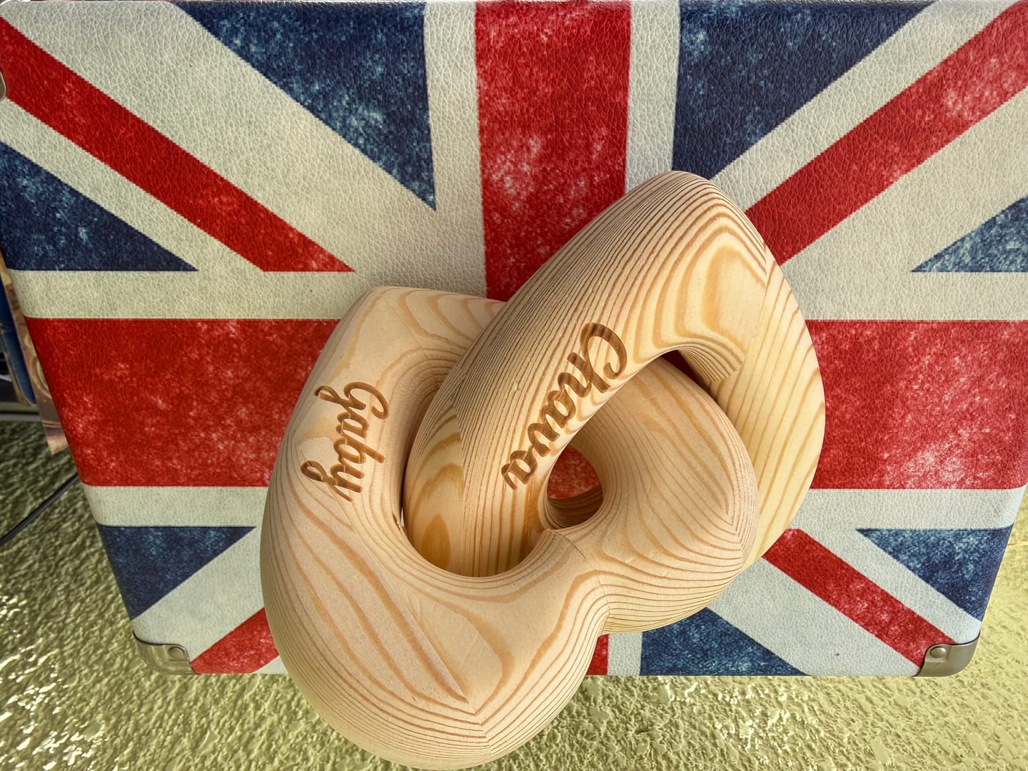 Customer photo review of Romantic Couple - Personalized Infinity Heart Sculpture