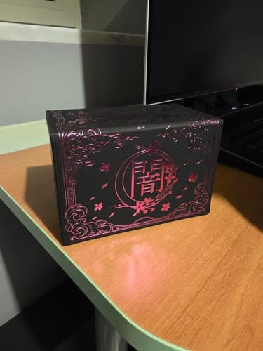 Customer photo review of DARKNESS - Deckbox
