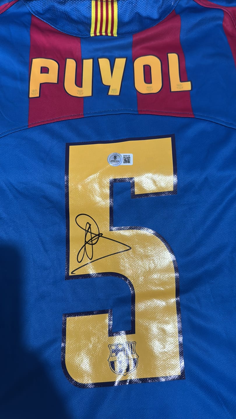 Customer photo review of Mystery Box - Visca Barça + Boleto Para Rifa Exclusiva