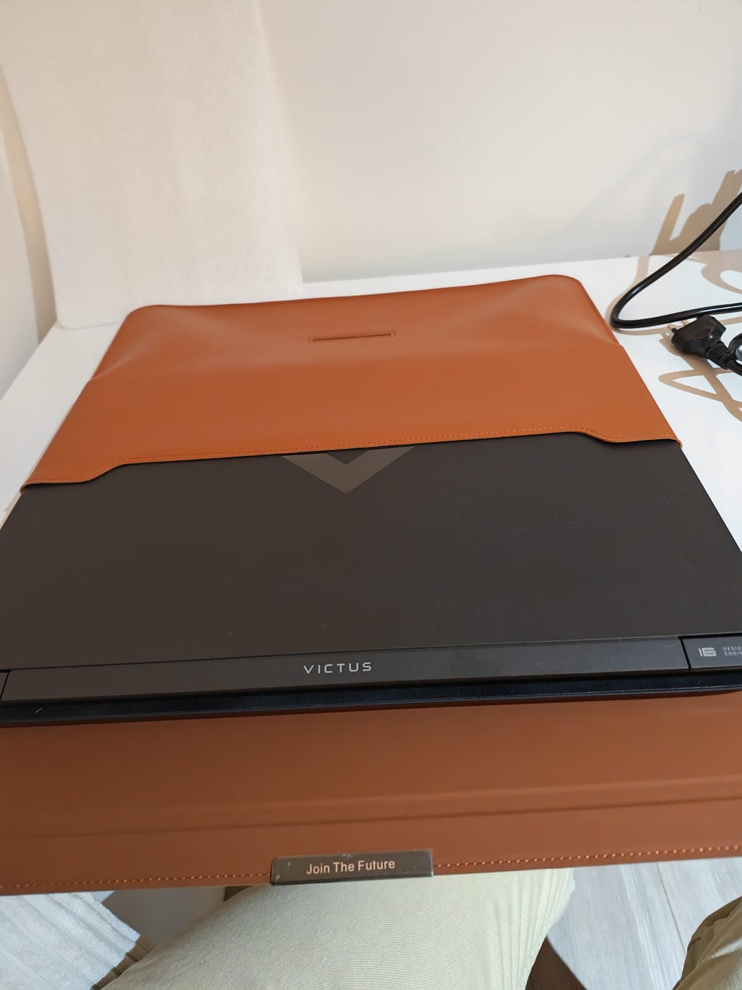 Customer photo review of Funda Notebook Smart Workstation