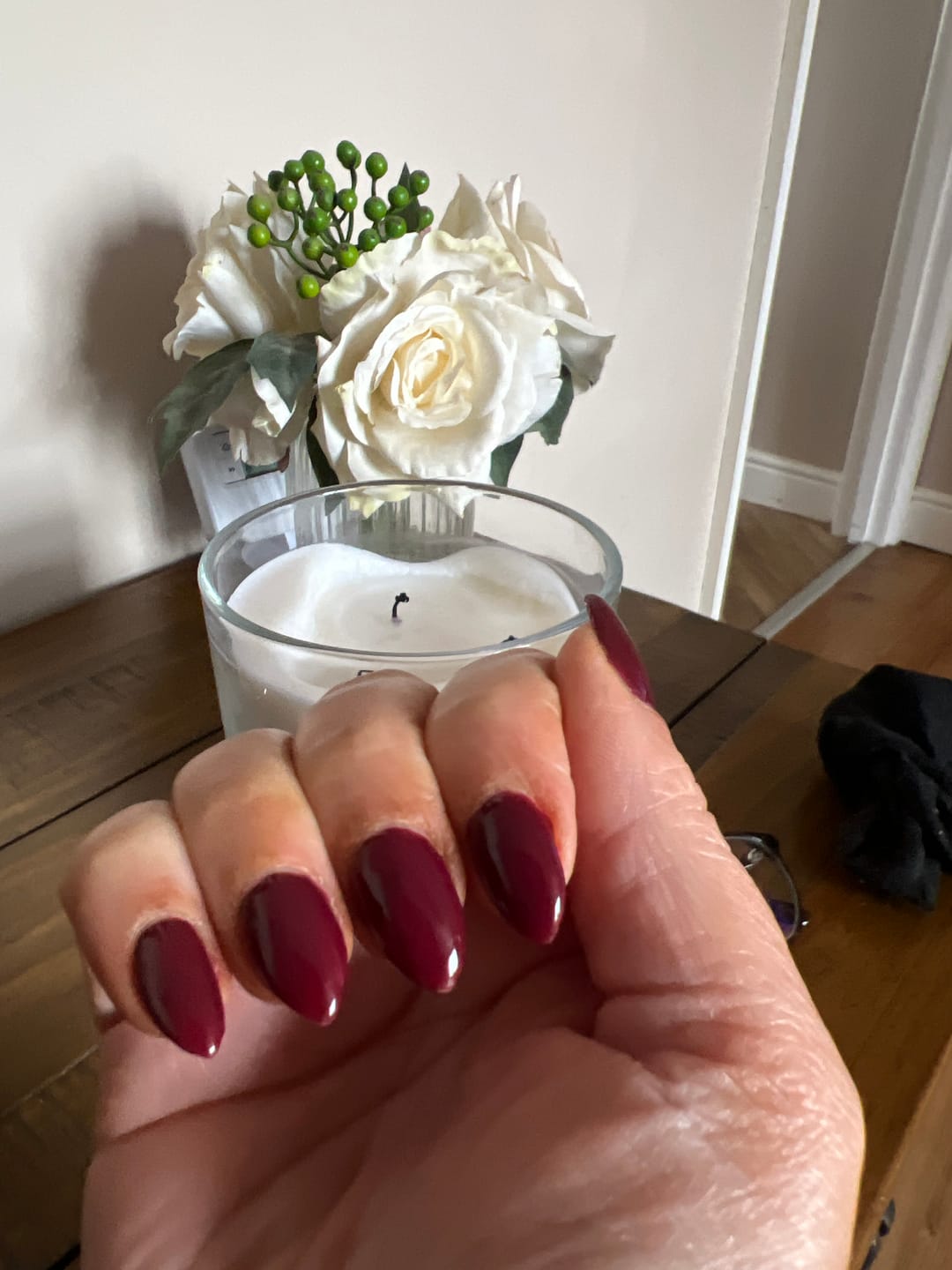 Customer photo review of Victoria Vynn Gel Polish Color 388 I`m Sexy
