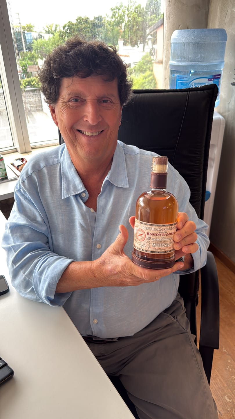 Customer photo review of Whisky Ramon Ramirez 500ml