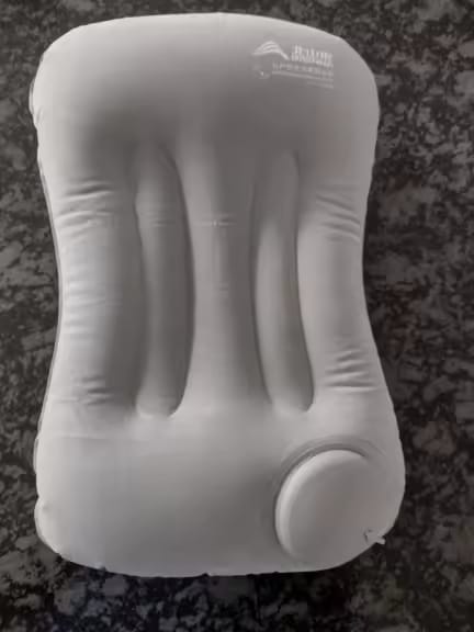 Customer photo review of Ultraleichtes Pump-Reisekissen für Camping & Reisen