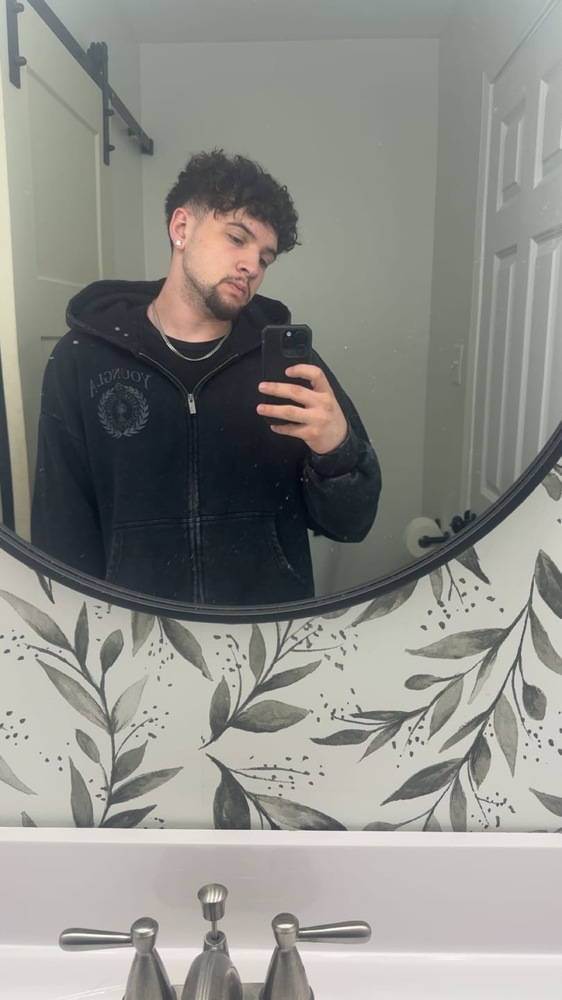 Customer photo review of 5149 - Star Crest Zip-Ups