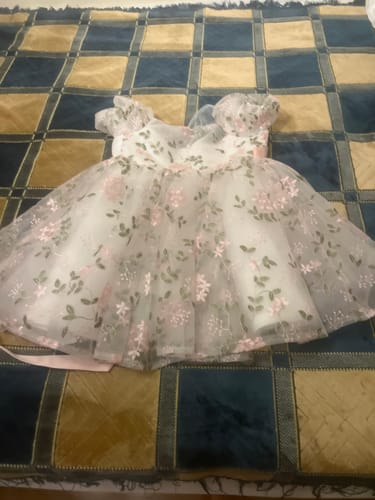 Customer photo review of Toddler Girl Birthday Party Dress White Puffy Sleeves Flower Girl Dress Princess Dress