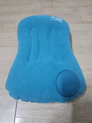 Customer photo review of Ultraleichtes Pump-Reisekissen für Camping & Reisen