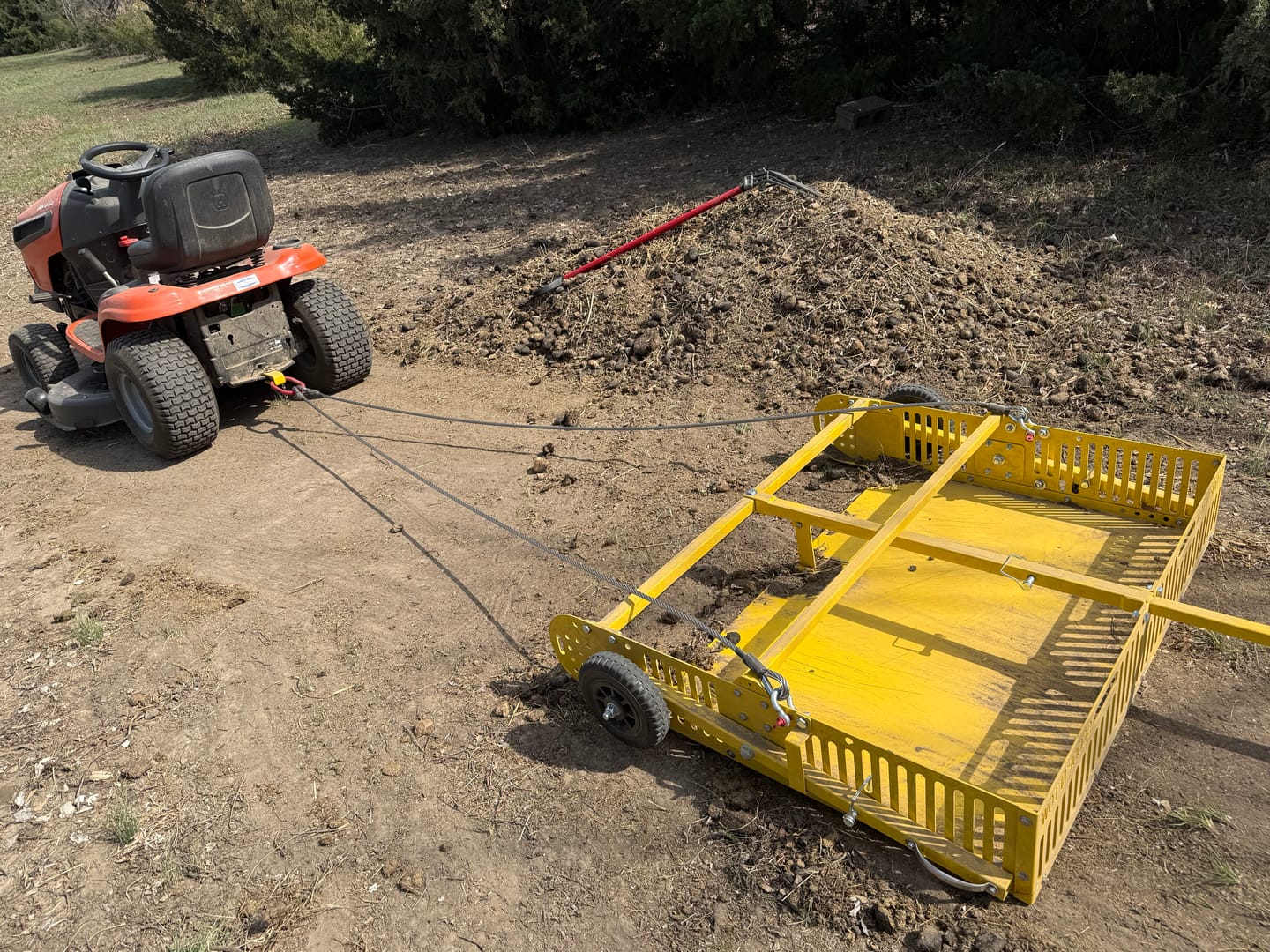 Customer photo review of Scoop'N'Tow Manure Scooper / Paddock Field Cleaner + Trailer