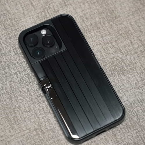 Customer photo review of iPhone Case with Built In Selfie Stick