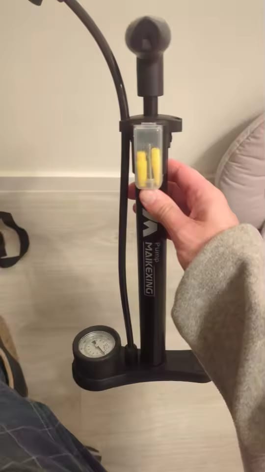Customer photo review of 11 bar Tragbare Pumpe mit Manometer & 3-in-1-Ventilaufsatz