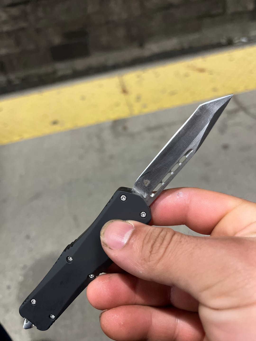 Customer photo review of Small Black Ghost D/A OTF