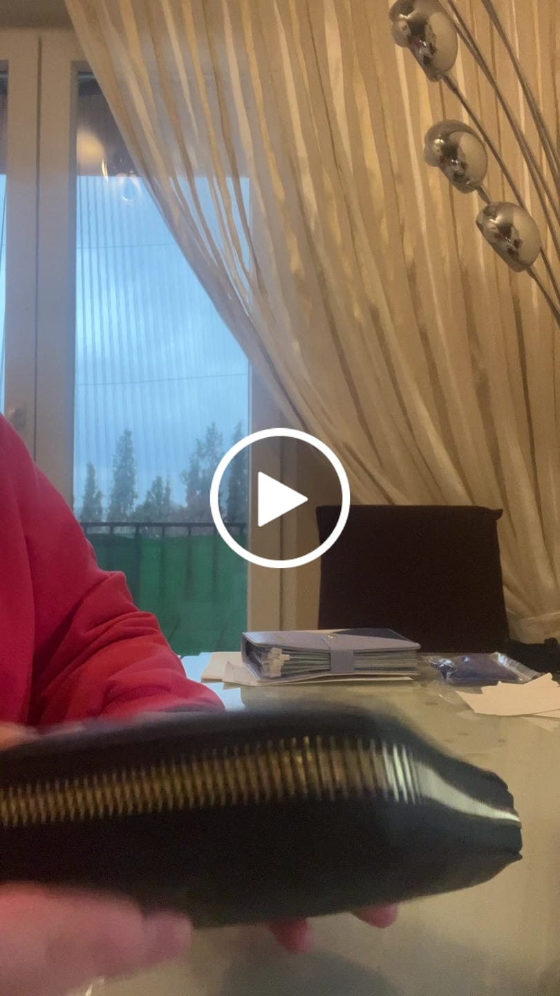 Customer video review of Libreta de Ahorro con Cremallera A7 Negra