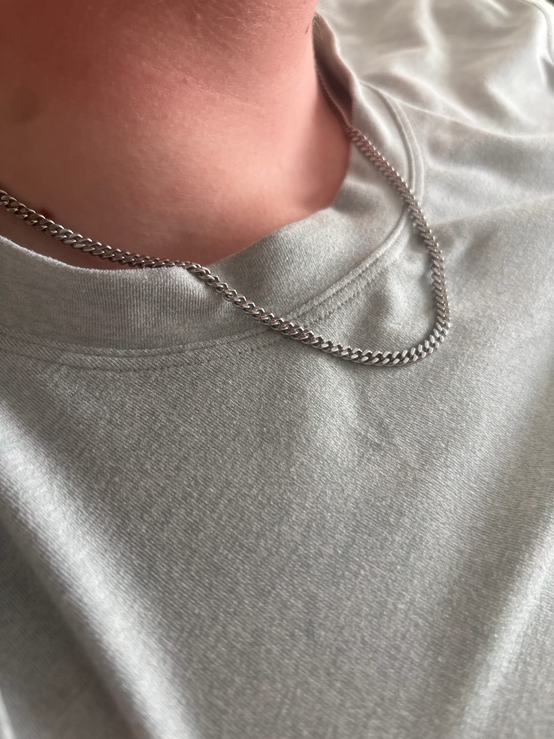 Customer photo review of 3.5mm Cuban Link Chain