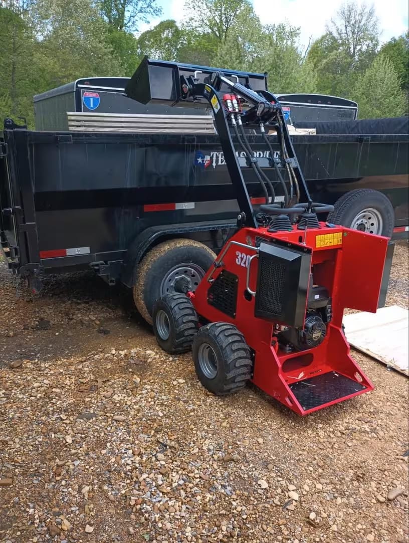 Customer photo review of MS320L Mini Stand On Skid Steer Wheel Loader With 13.5 HP Gasoline Engine
