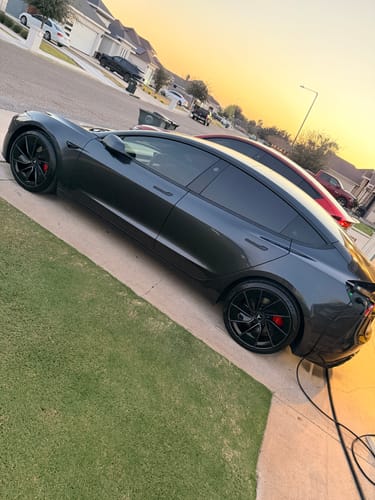 Customer photo review of Decked Out - 16oz. w/ Spray Bottle
