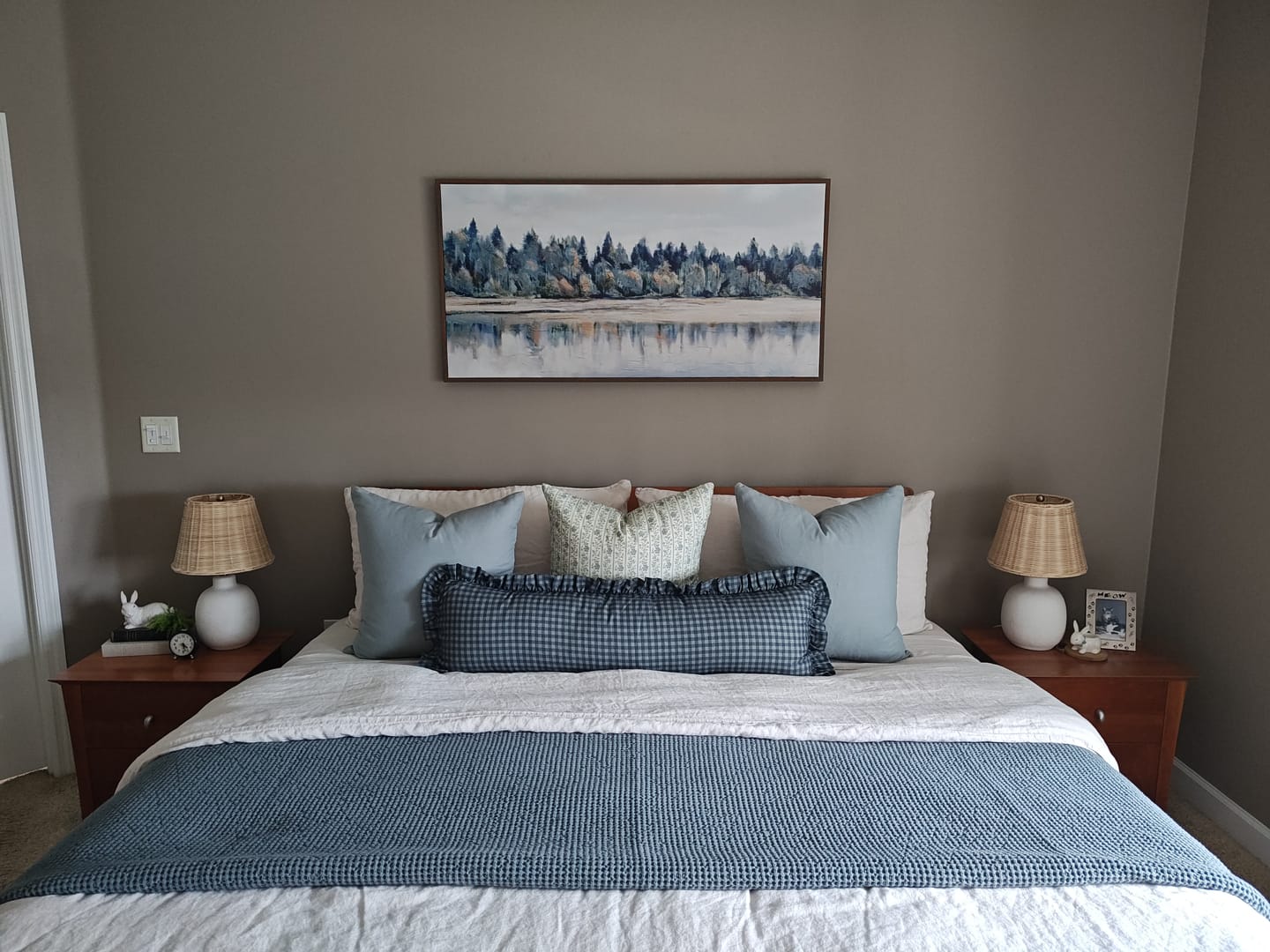 Customer photo review of Gingham Ruffle in Navy - 18" | 22" | 26" | 12x20" | 12x40"
