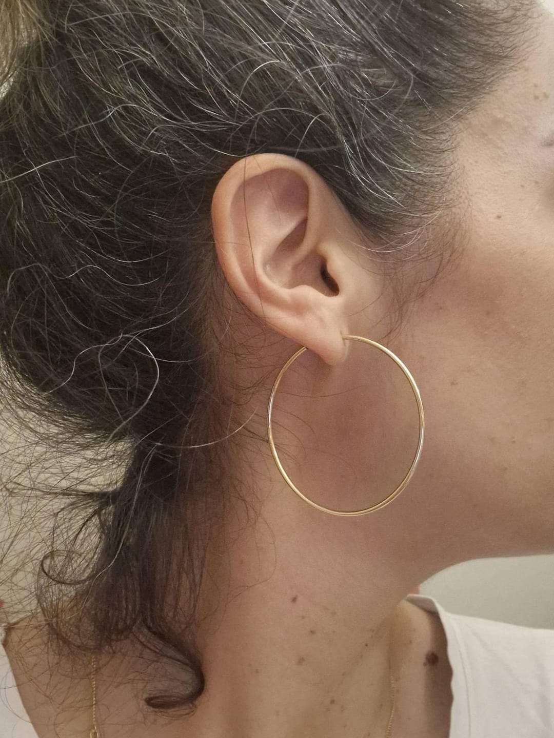 Customer photo review of 14K Gold Sleeper Hoops