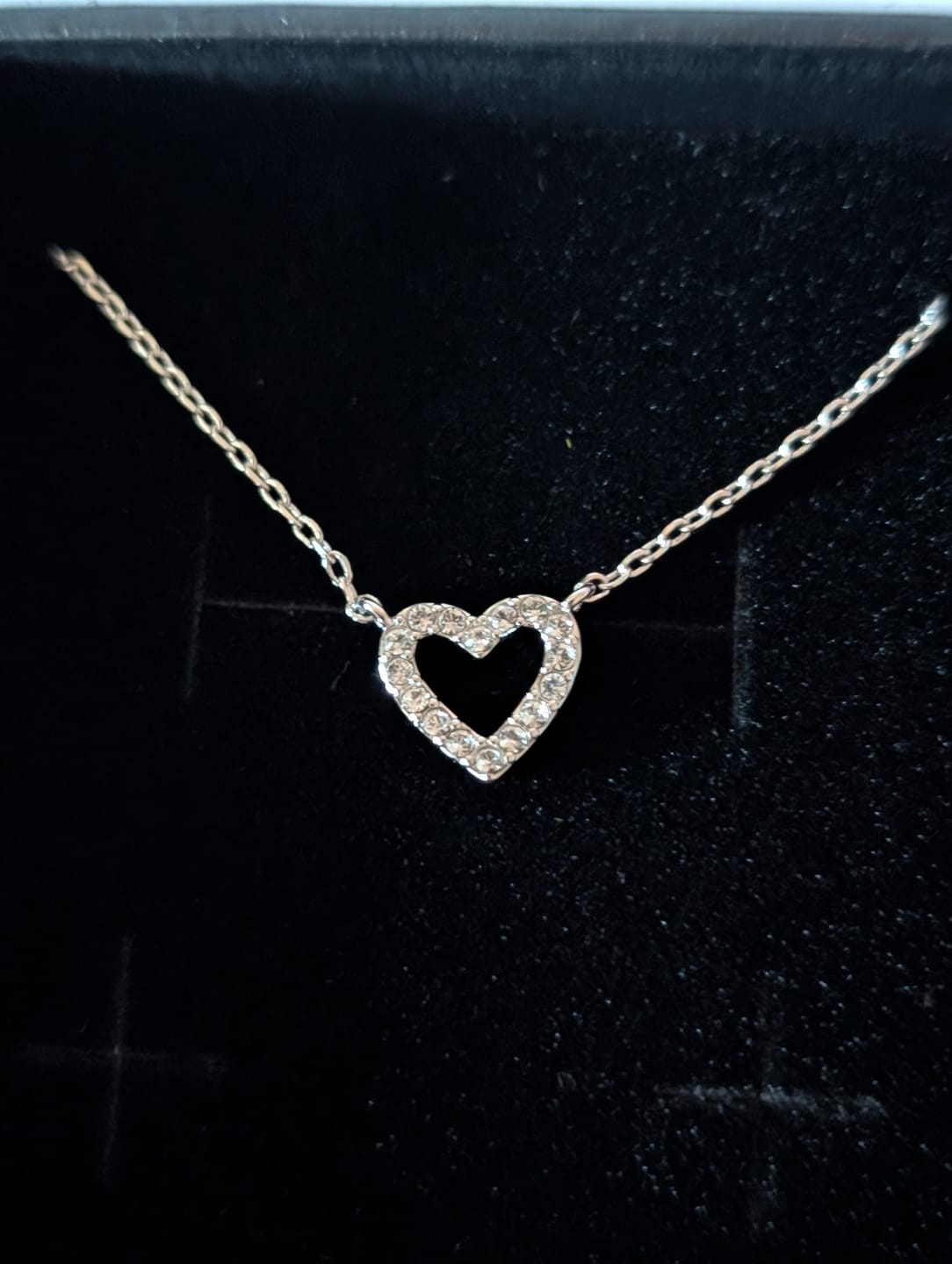 Customer photo review of Piper 18k White Gold Plated Heart Pendant Necklace with Swarovski Crystals