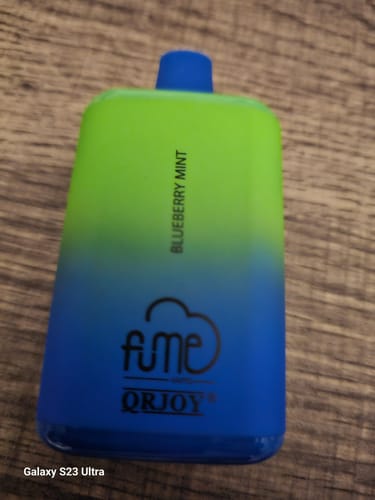 Customer photo review of Fume Recharge LED  2% Nic 5000 Puffs