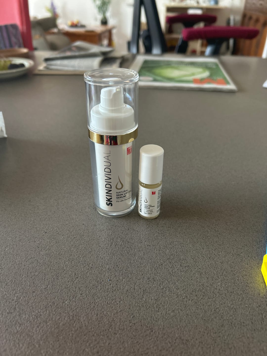 Customer photo review of Hyaluron Augengel Roll On