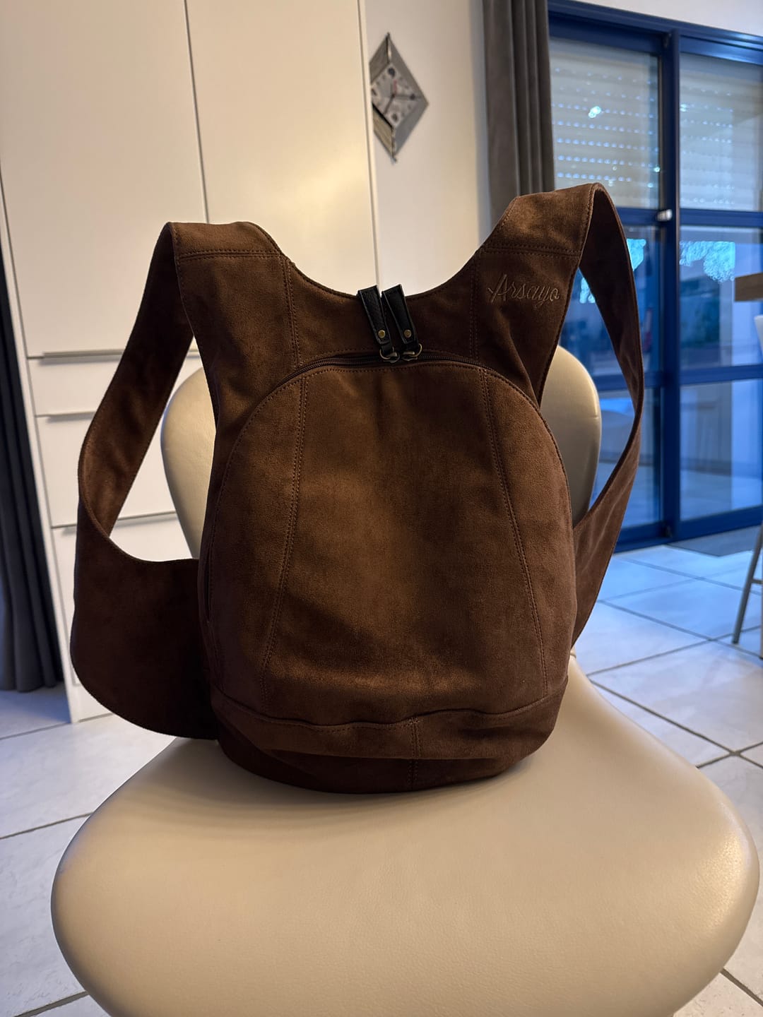 Customer photo review of Le sac à dos Silva - en suédine