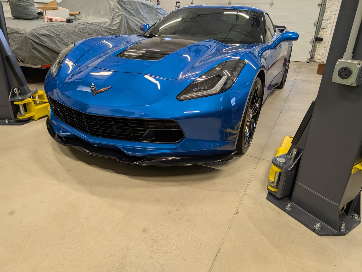 Customer photo review of Corvette C7 Stingray EOS Preformance Package Front Splitter