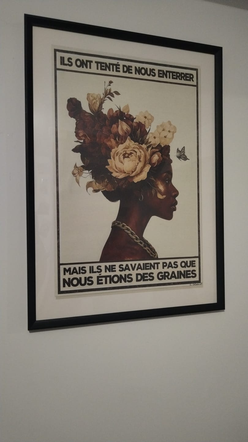 Customer photo review of Ils ont tenté de nous enterrer, mais ils ne savaient pas que nous étions des graines