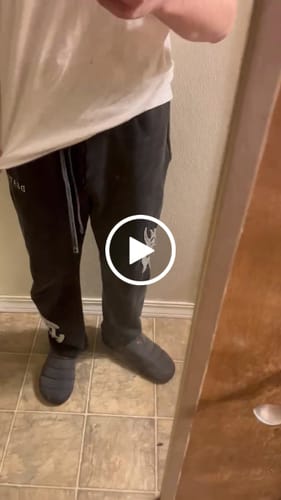 Customer video review of TRAFALGAR SWEATPANTS
