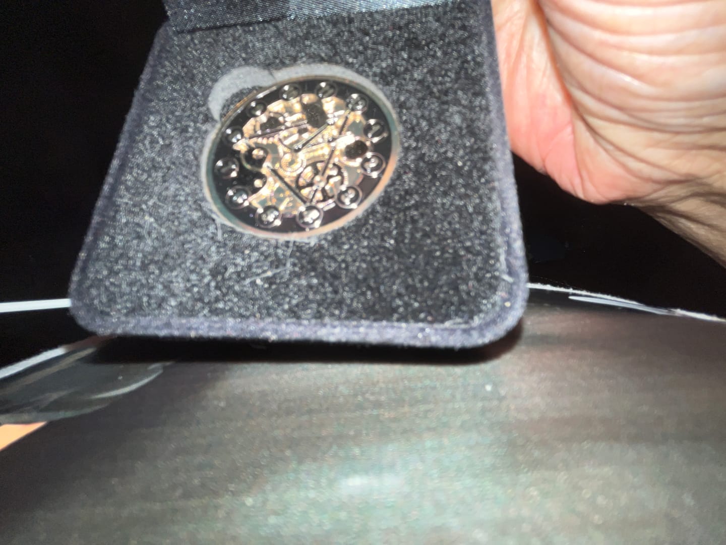 Customer photo review of Clockwork Gears AA/NA 3D Sculpted 12 Step Affirmation Recovery Medallion - Black / Gold / Nickel