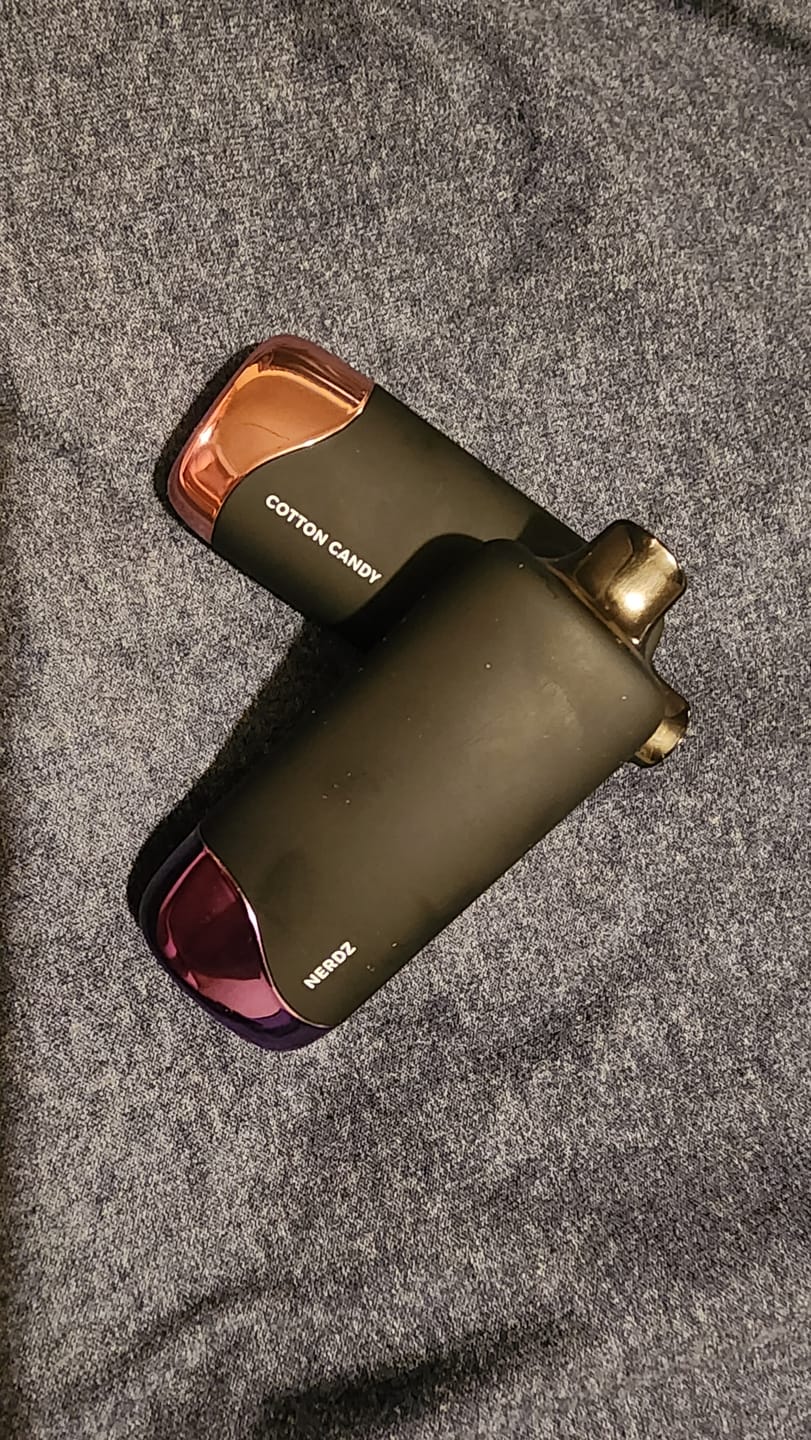 Customer photo review of Candy Pack CBD Vape Pens - 2pc