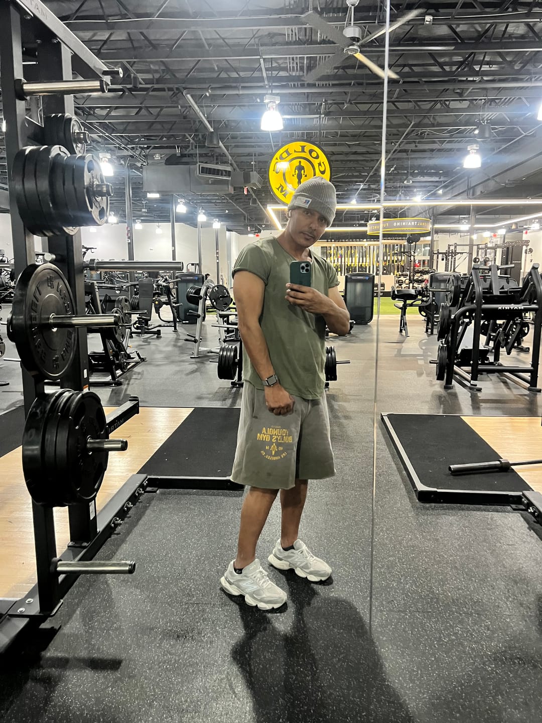 Customer photo review of 1014 - Gold's Iron Legacy Shorts